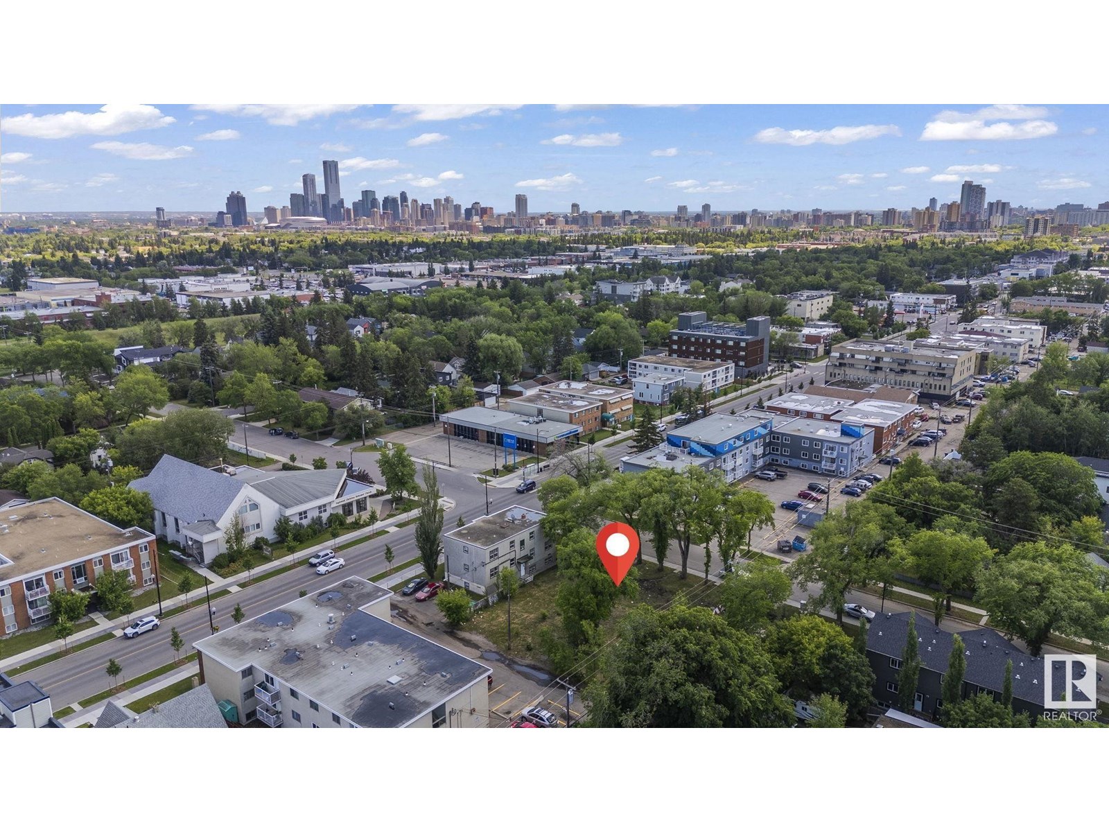 113 Av Nw Unit 12414, Edmonton, AB T5M 2W5