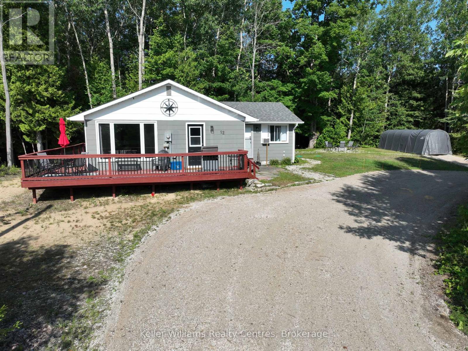 12 Pierce St S, South Bruce Peninsula, ON N0H 2T0