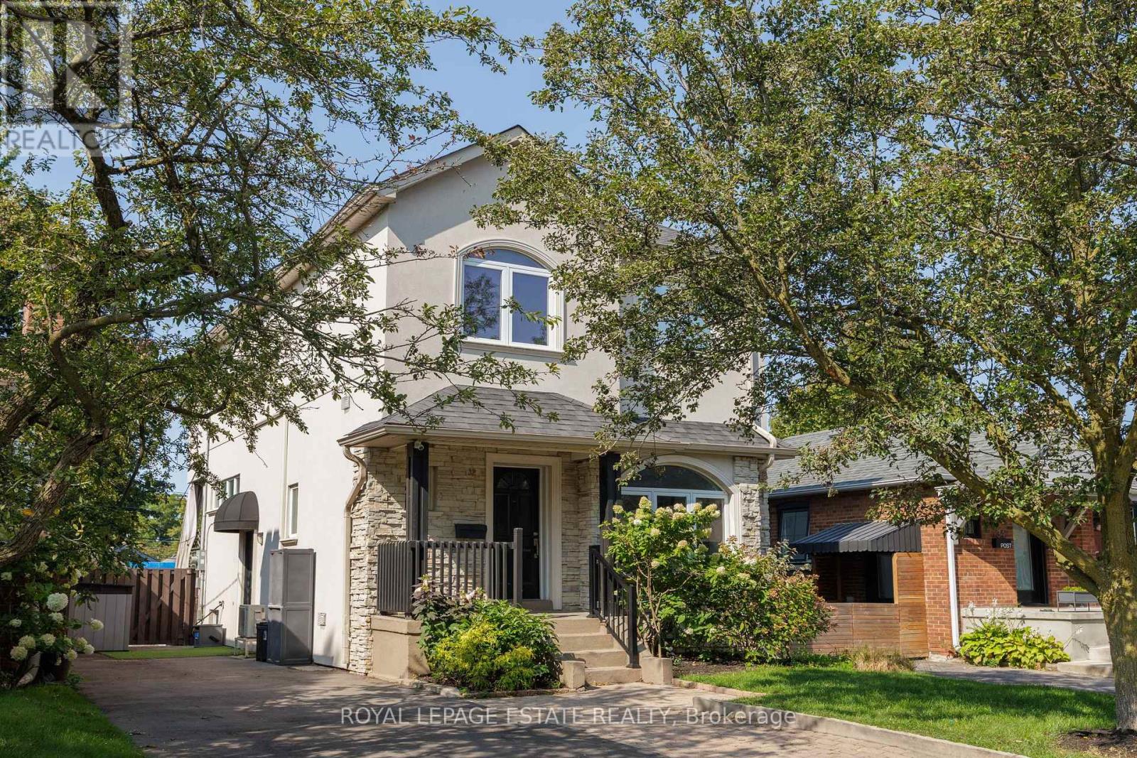 32 Manderley Dr, Toronto, ON M1N 3E7