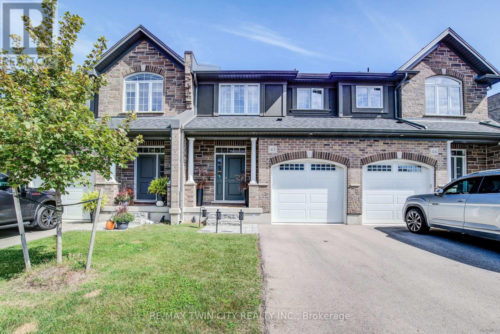 43 350 Oloane Ave, Stratford, ON N5A 0J2