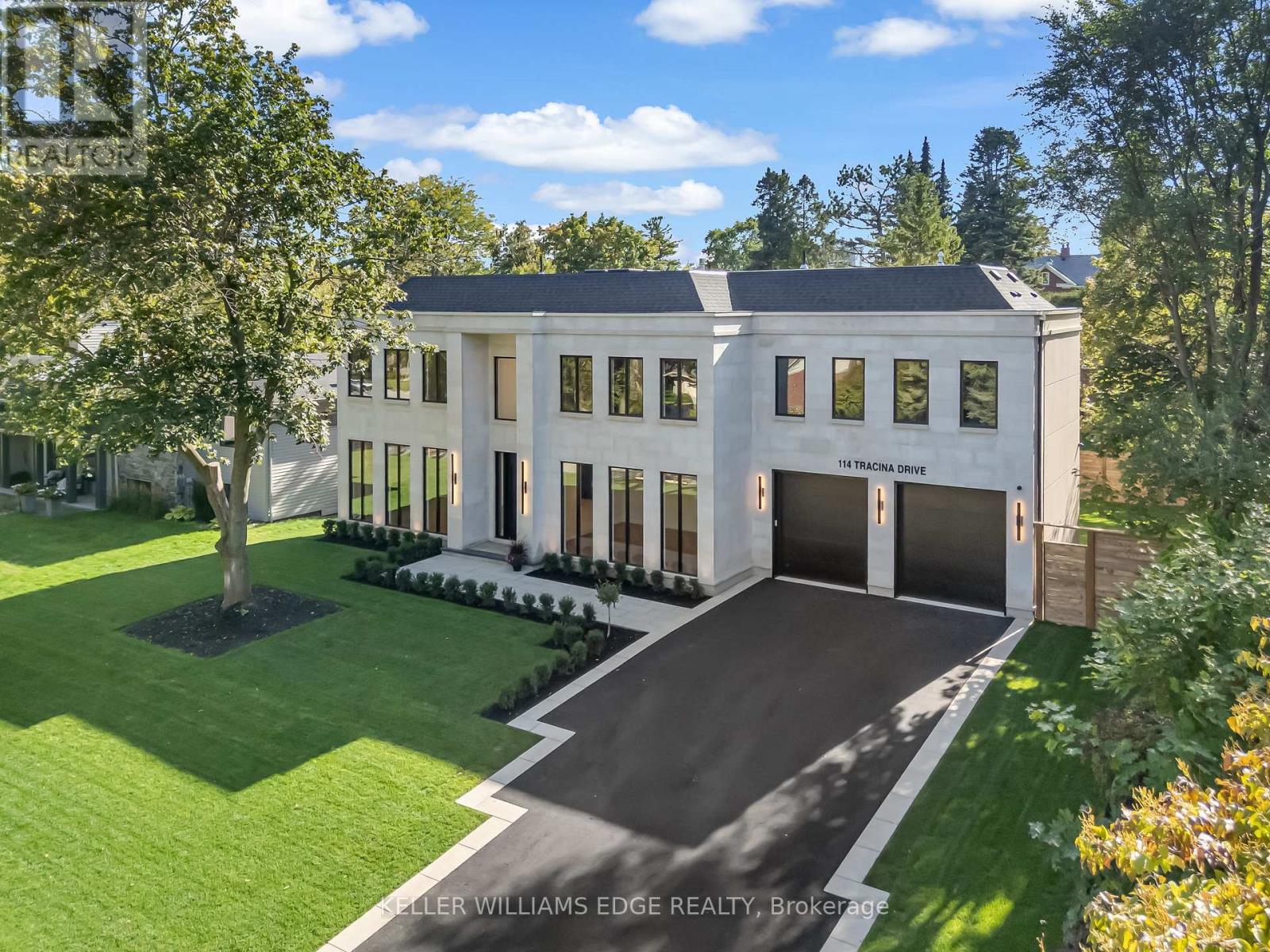 114 Tracina Dr, Oakville, ON L6L 4B7