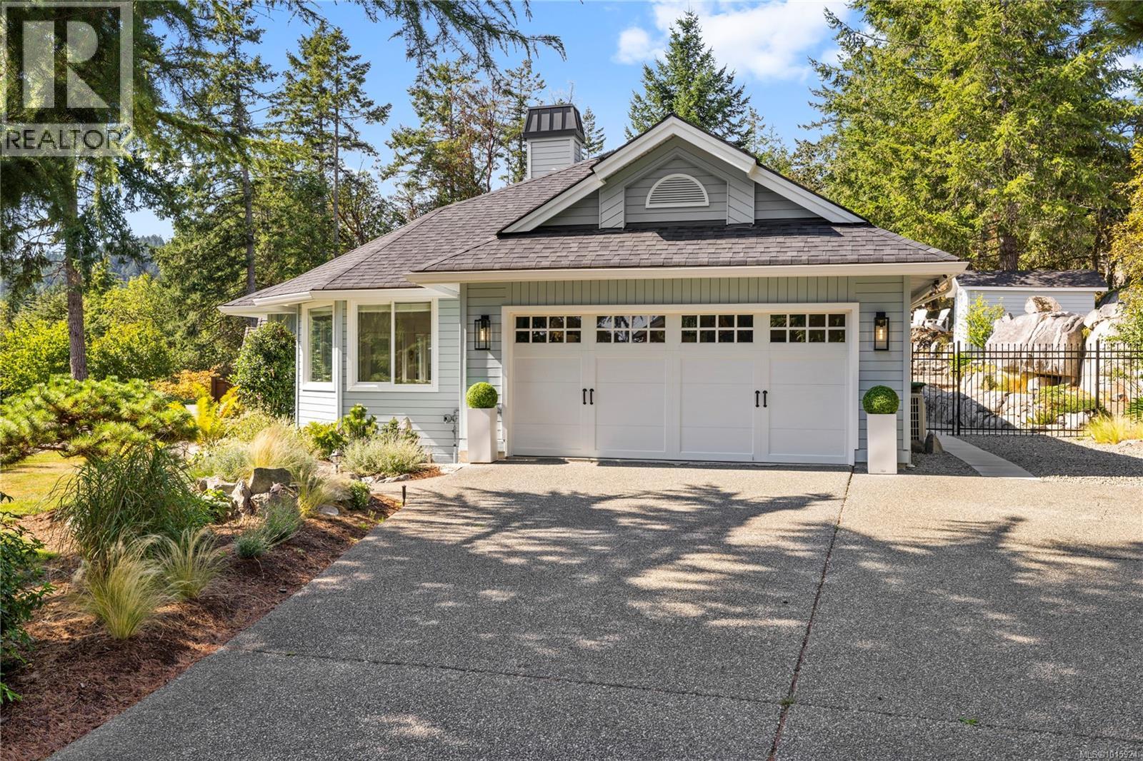 3425 Carmichael Rd, Nanoose Bay, BC V9P 9G5