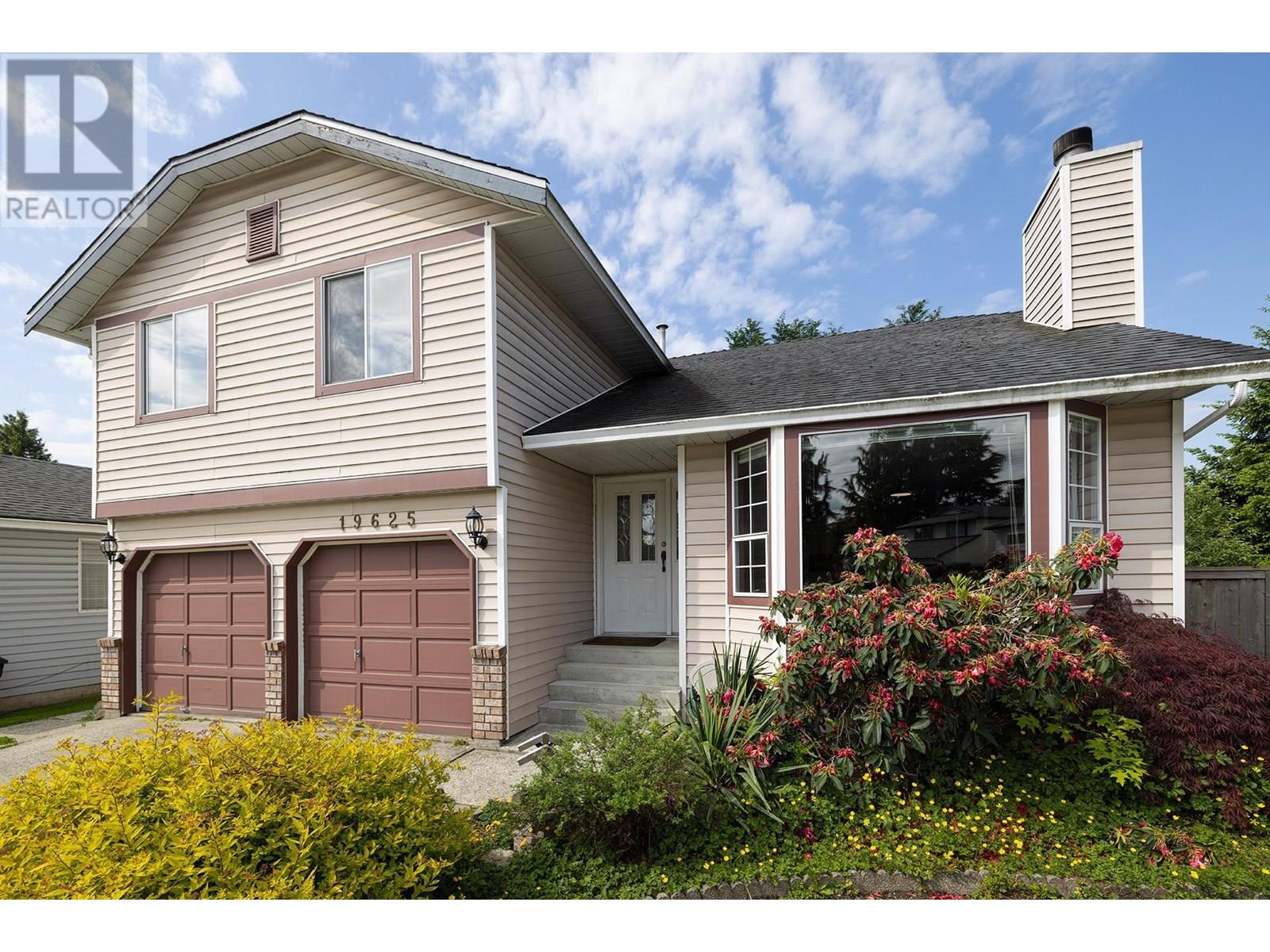 19625 Park Rd, Pitt Meadows, BC V3Y 1B3