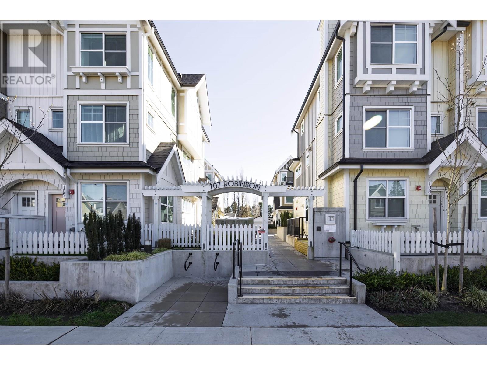 707 Robinson Street Unit 119, Coquitlam, BC V3J 0M9
