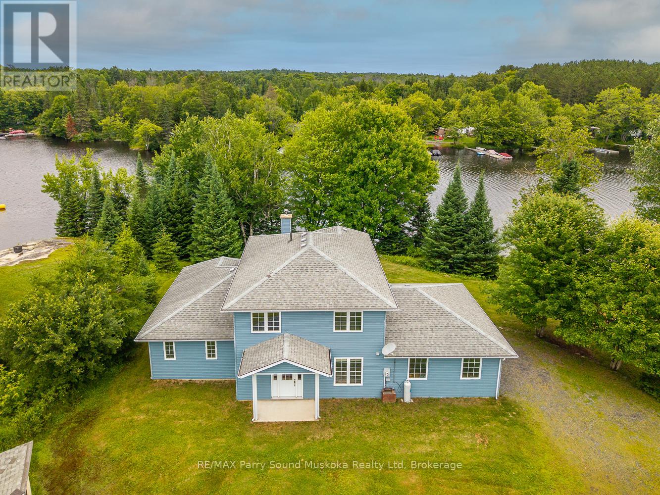 25 Cole Point Trl, McKellar, ON P2A 2W7