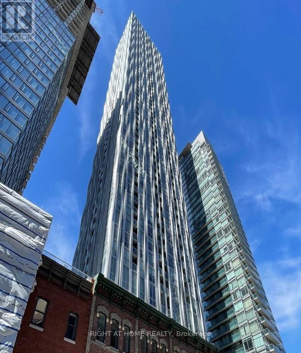 1010 1 Yorkville Ave, Toronto, ON M4W 0B1