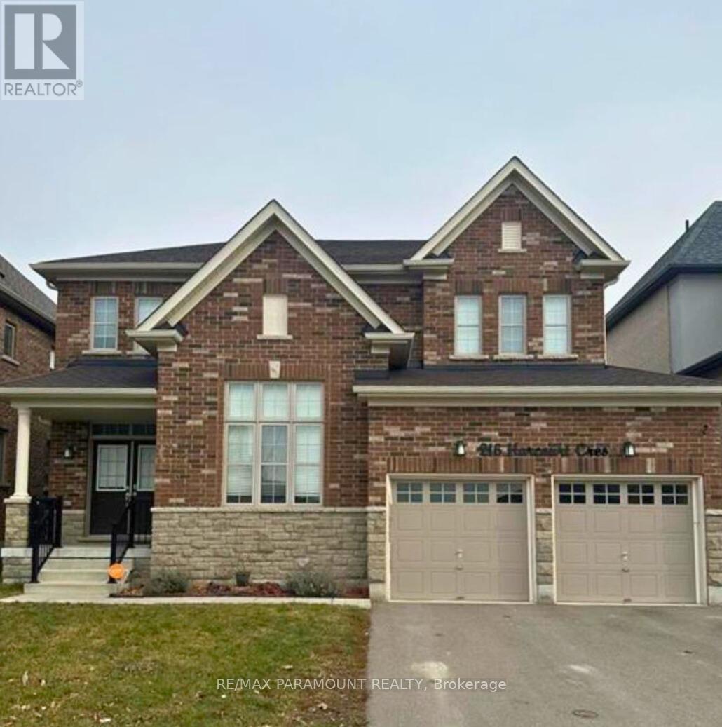 216 Harcourt Cres, Woodstock, ON N4T 0L3