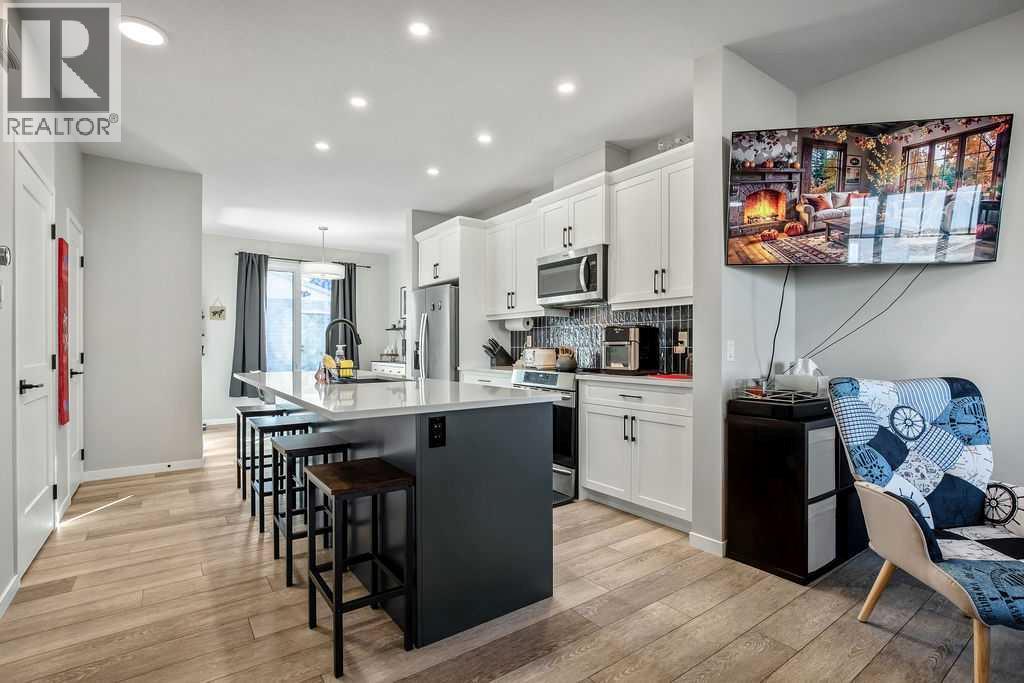 325 Ellen Park, Crossfield, AB T0M 0S0