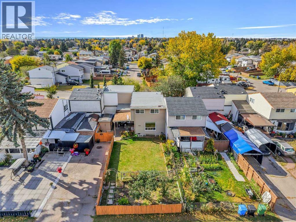 44 Street Se Unit 713, Calgary, AB T2A 3E3