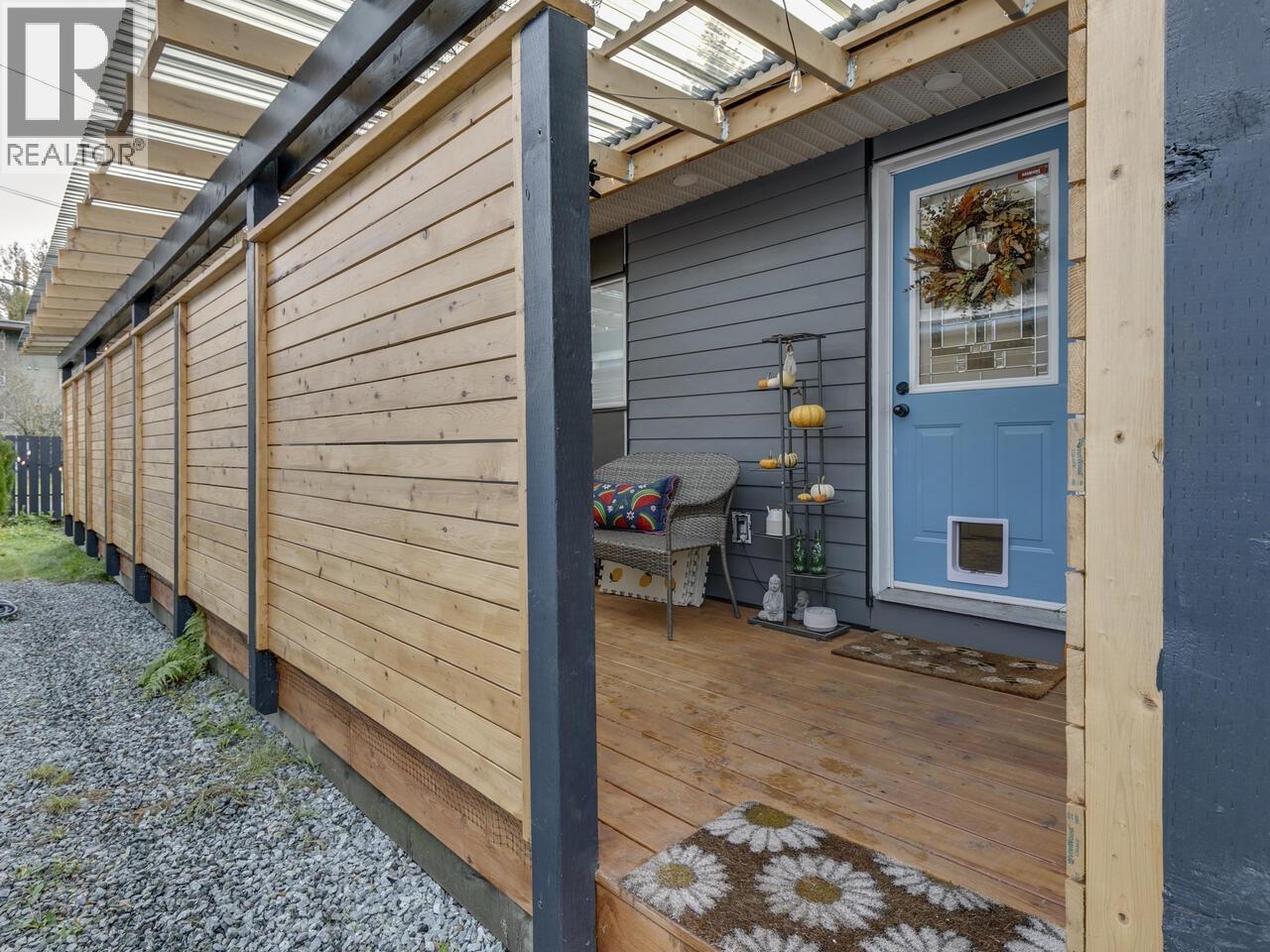 39768 Government Road Unit 4, Squamish, BC V8B 0G3