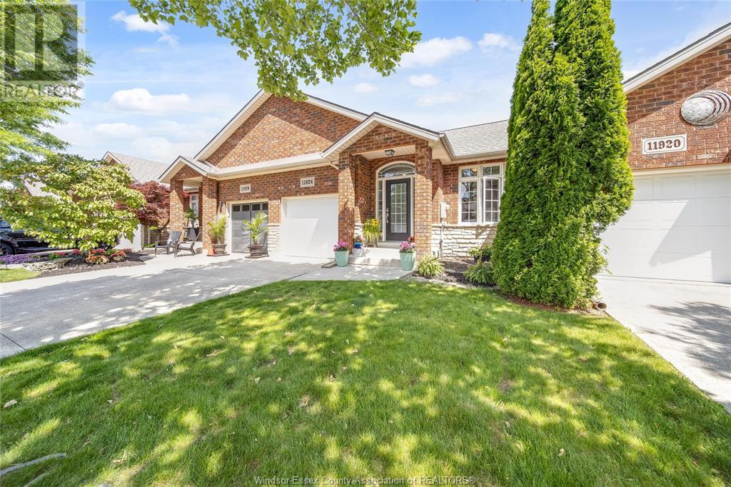 11924 Cobblestone Cres, Windsor, ON N8P 1T7