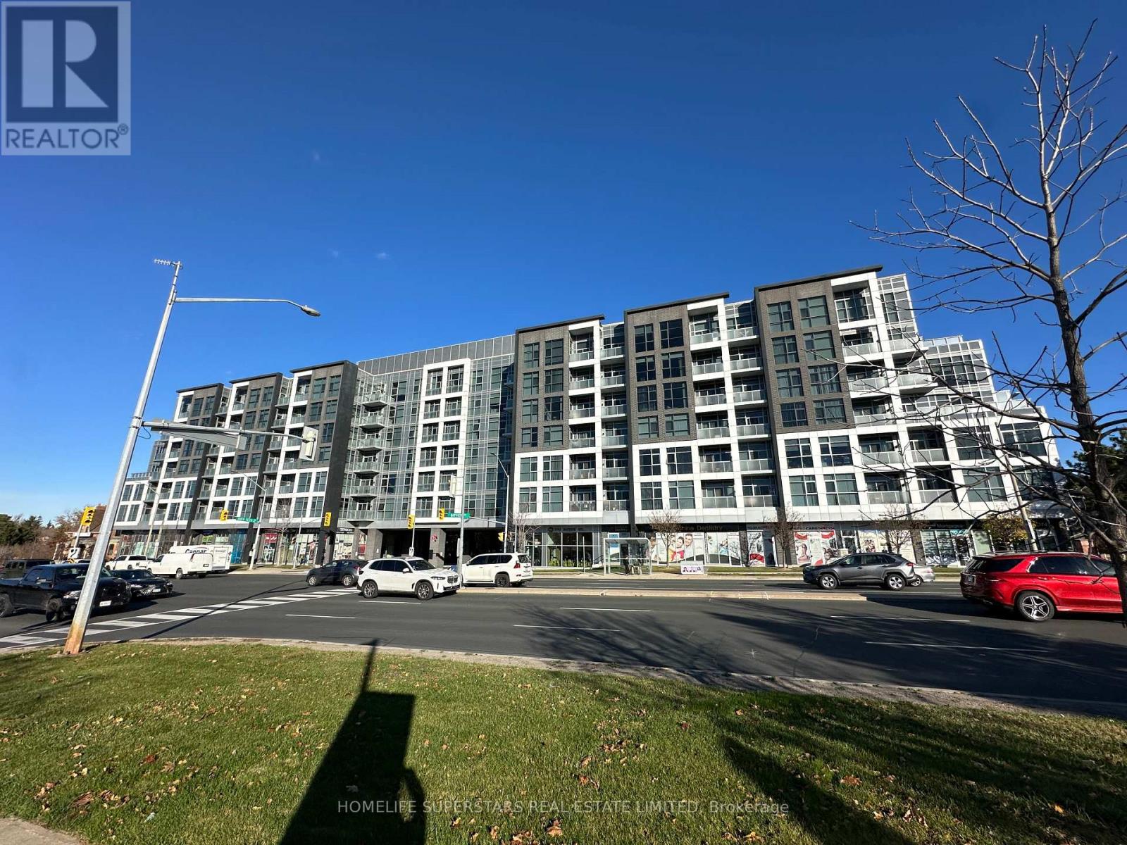 309 8763 Bayview Ave, Richmond Hill, ON L4B 3V1