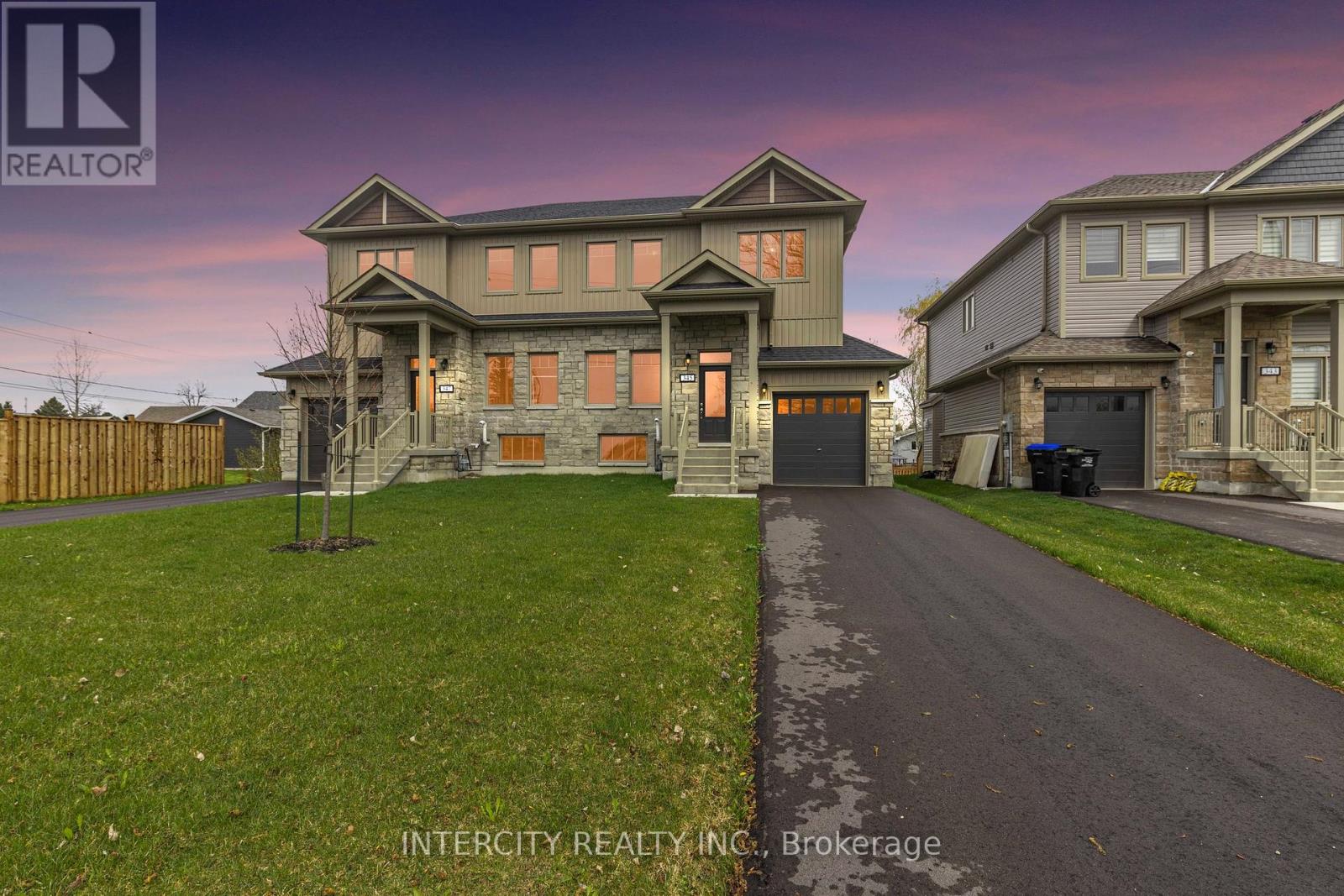 345 Quebec St, Clearview, ON L0M 1S0