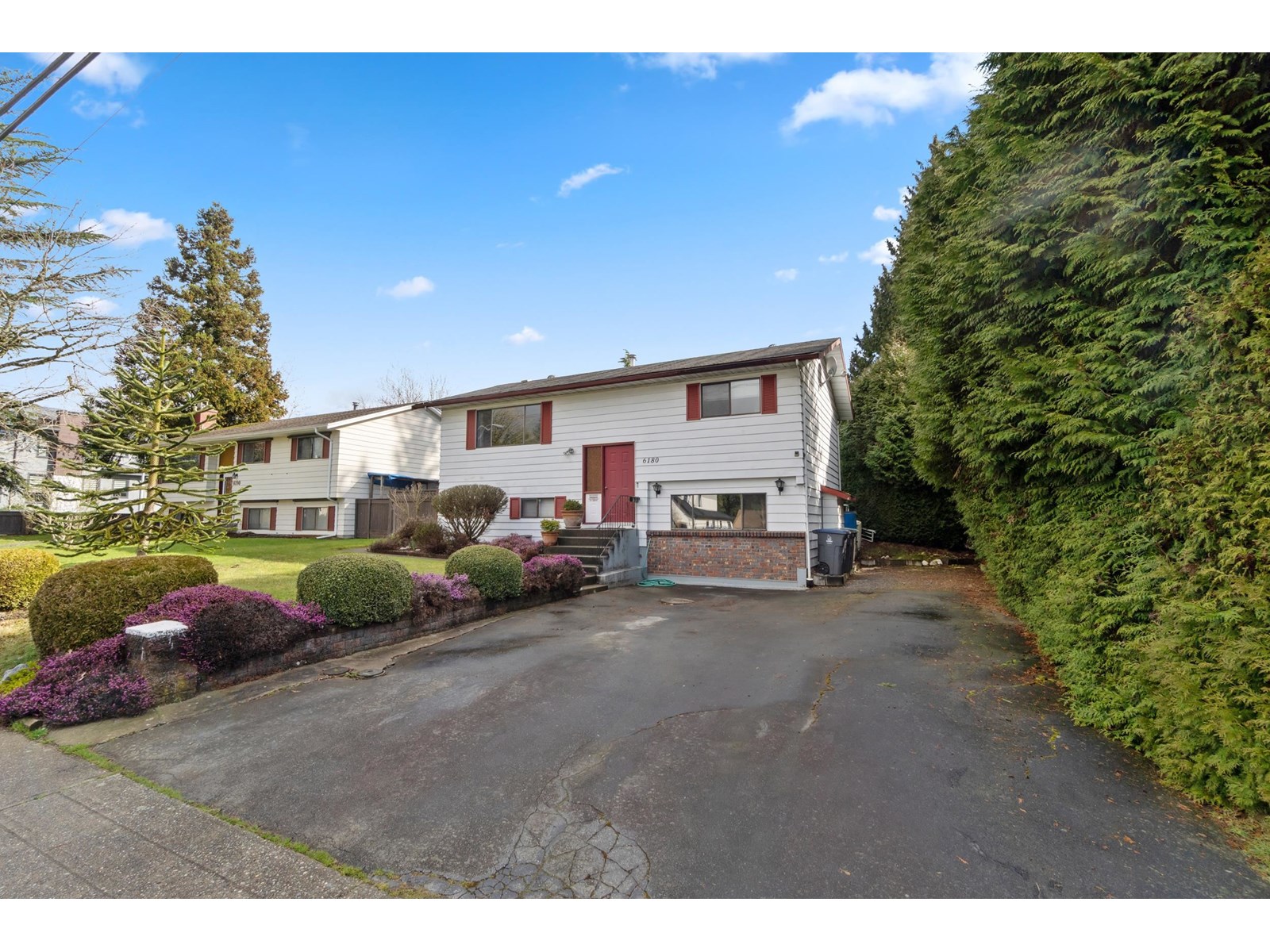 181 Street Unit 6180 #a, Surrey, BC V3S 4M2