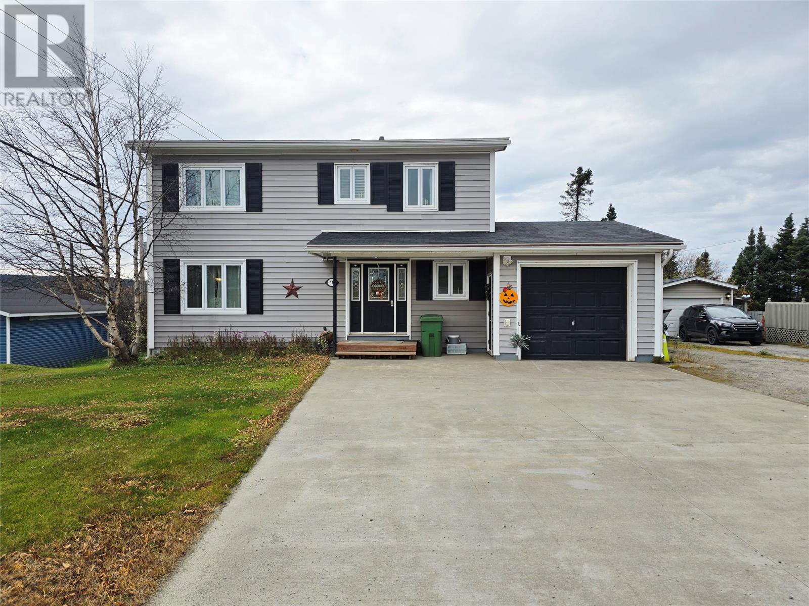 14 Reid St, Wabush, NL A0R 1B0