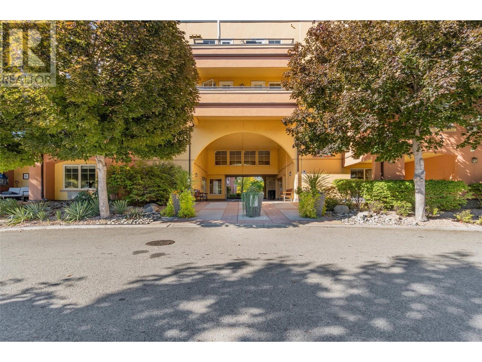 7600 Cottonwood Drive Unit 308, Osoyoos, BC V0H 1V3