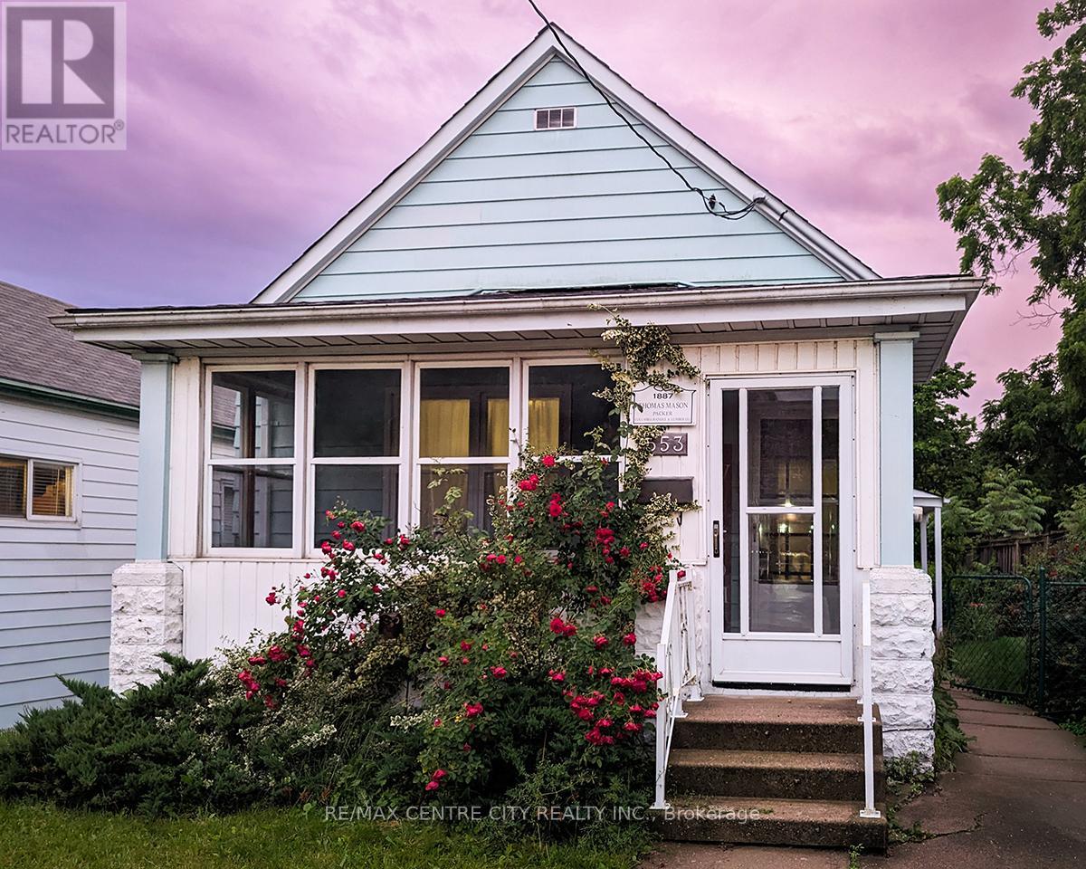 553 Grey St, London, ON N6B 1H6