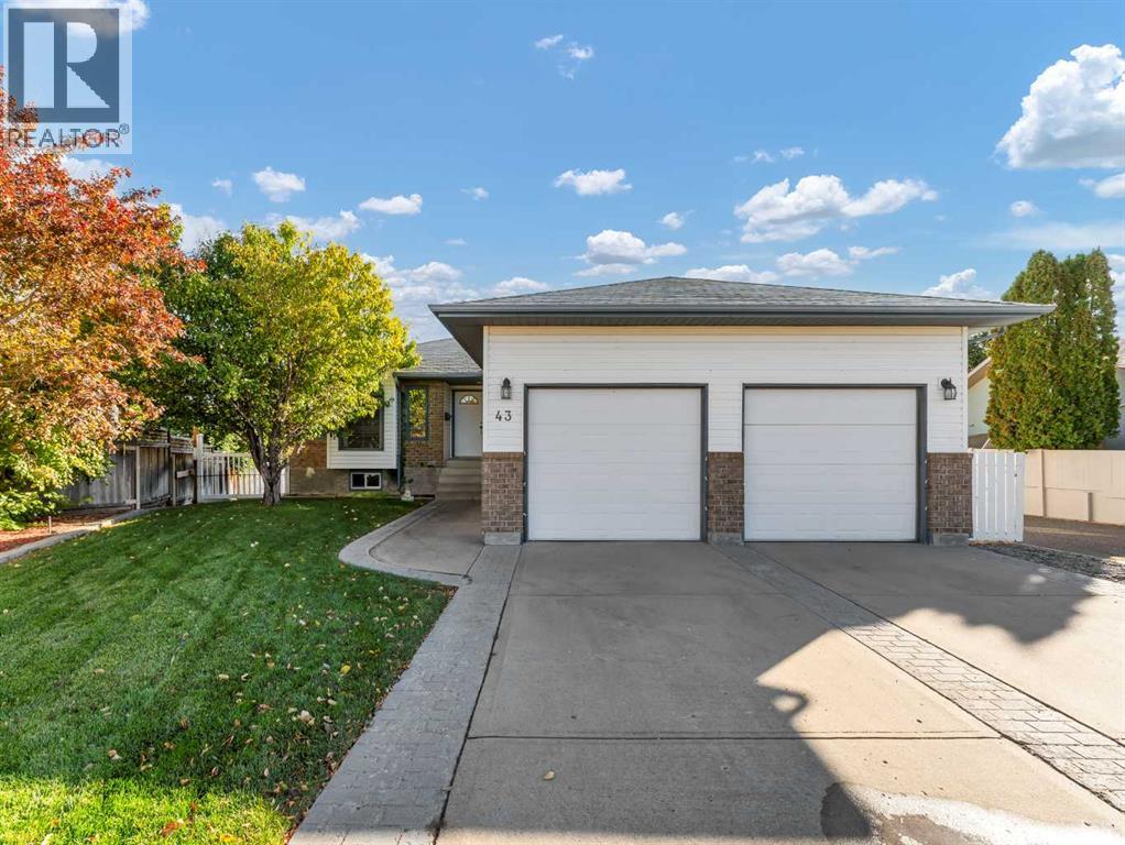 43 Prairie Ct NE, Medicine Hat, AB T1C 1R4