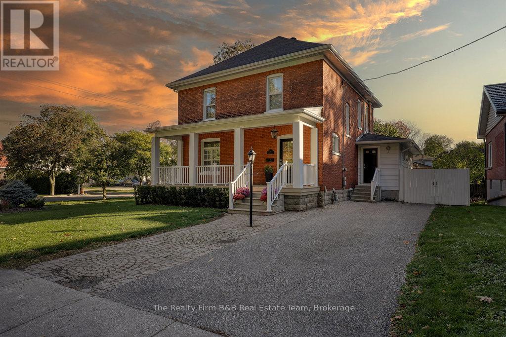 174 Light St, Woodstock, ON N4S 6H4