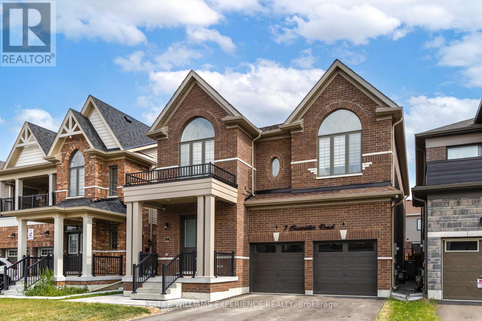 7 Bannister Rd, Barrie, ON L9J 0L4