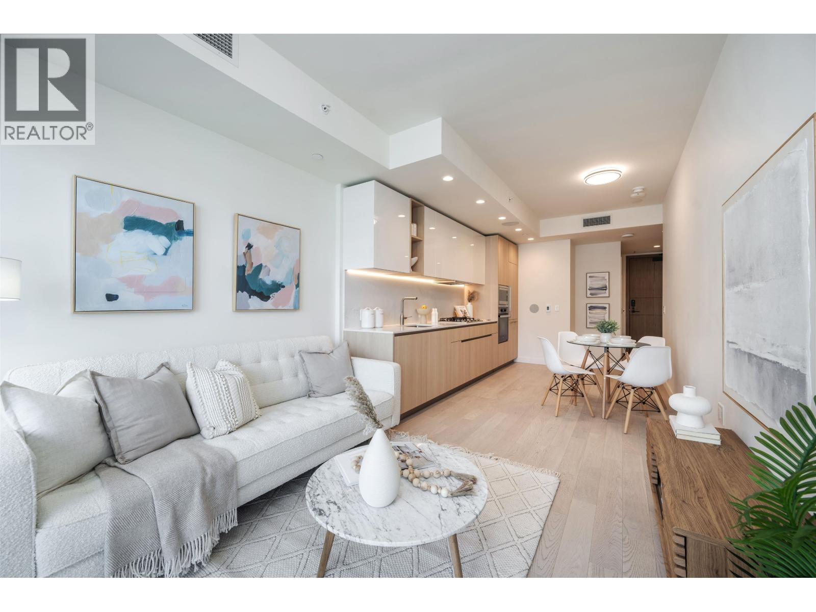 6811 Pearson Way Unit 805, Richmond, BC V7C 0E7