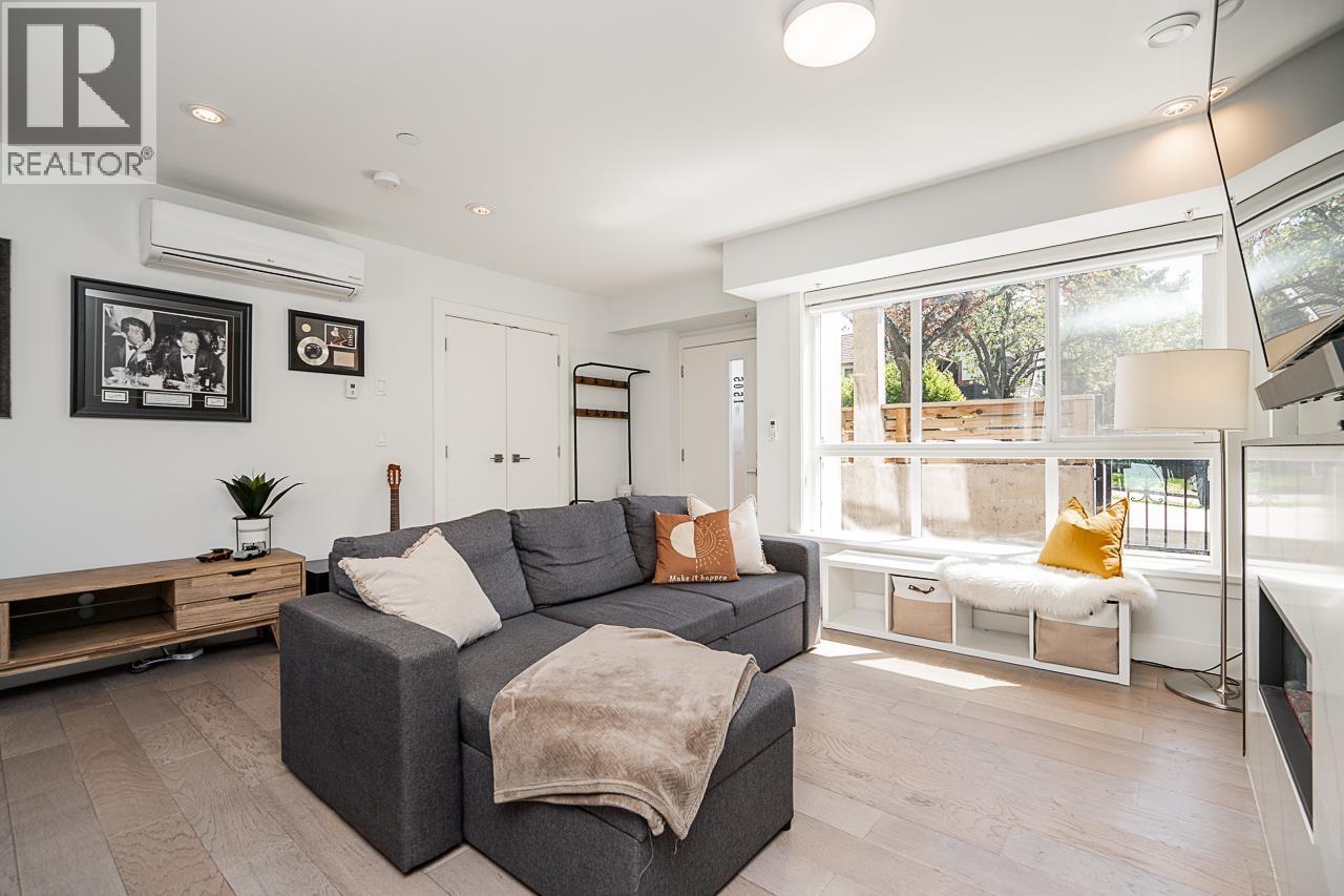 1505 W 60th Ave, Vancouver, BC V6P 4Y8