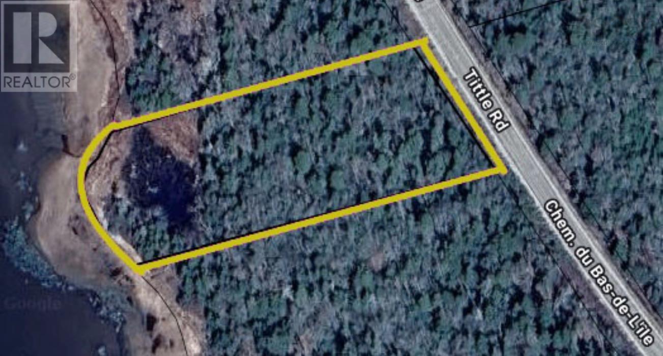 Ch Du Basdel Ile / Tittle Road, Suretteaposs Island, NS B0W 3M0