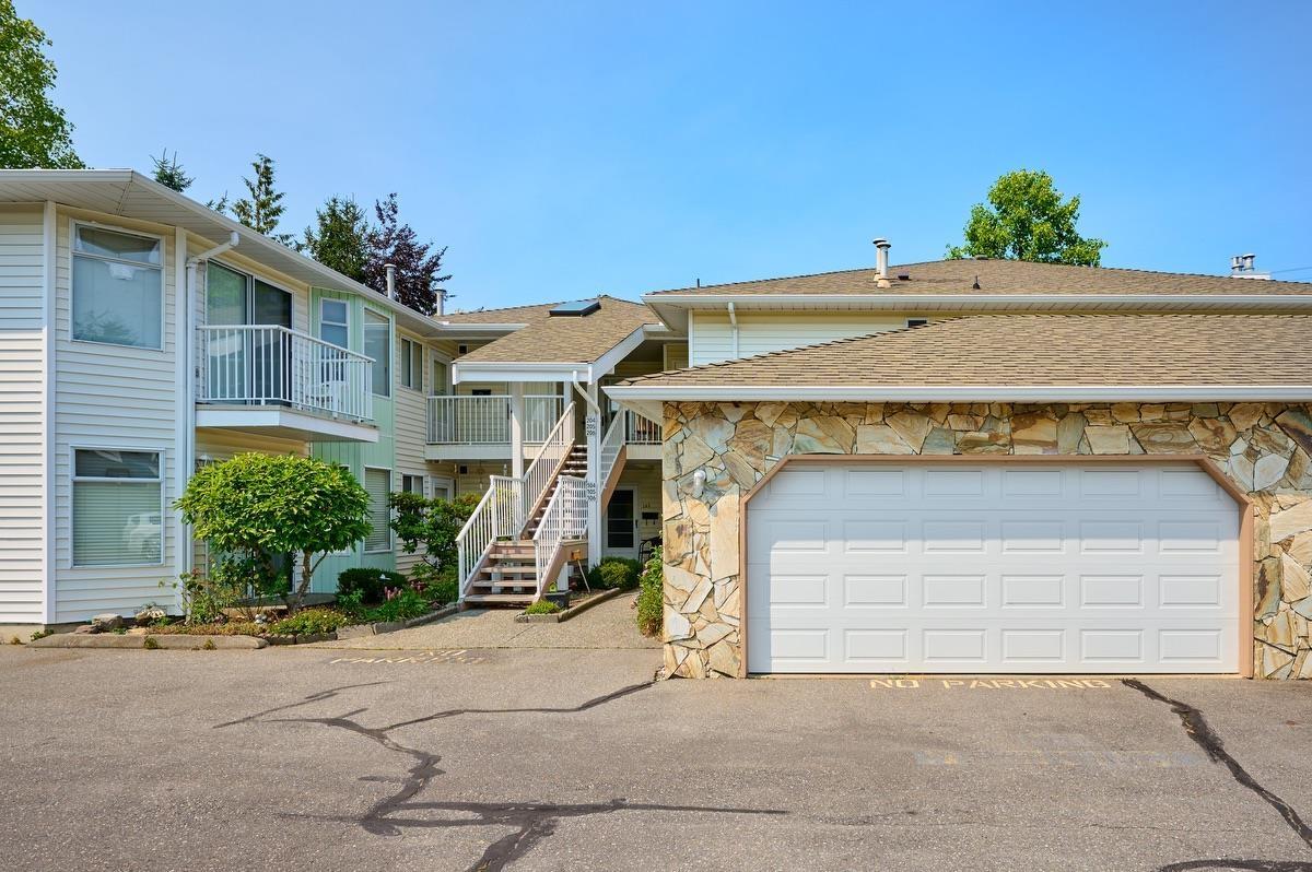 7156 121 Street Unit 105, Surrey, BC V3W 0J6