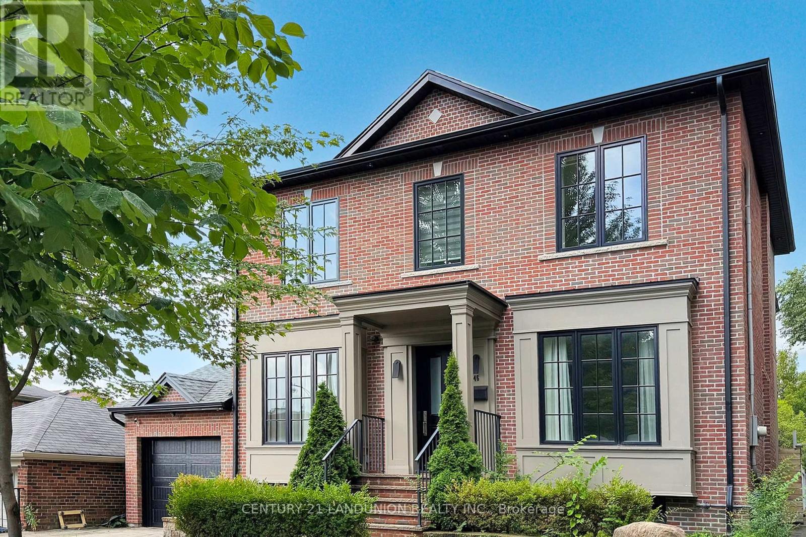 46 Elmsthorpe Ave, Toronto, ON M5P 2L7