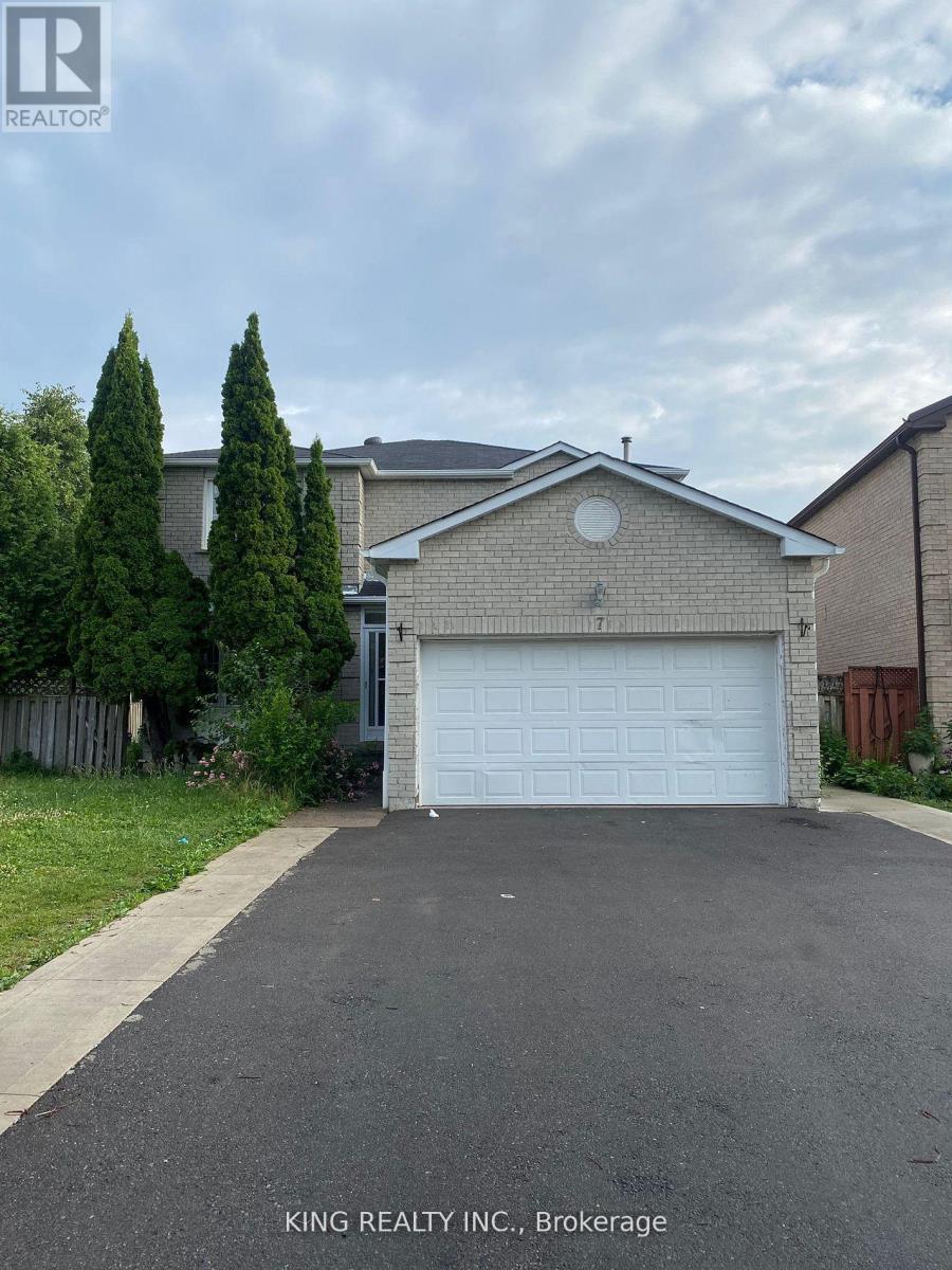 7 Clydesdale Cir, Brampton, ON L6Y 3R4