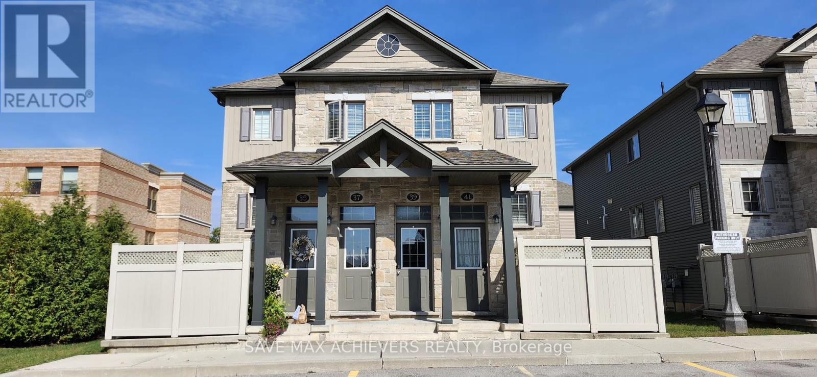 39 3200 Singleton Ave, London, ON N6L 0C7
