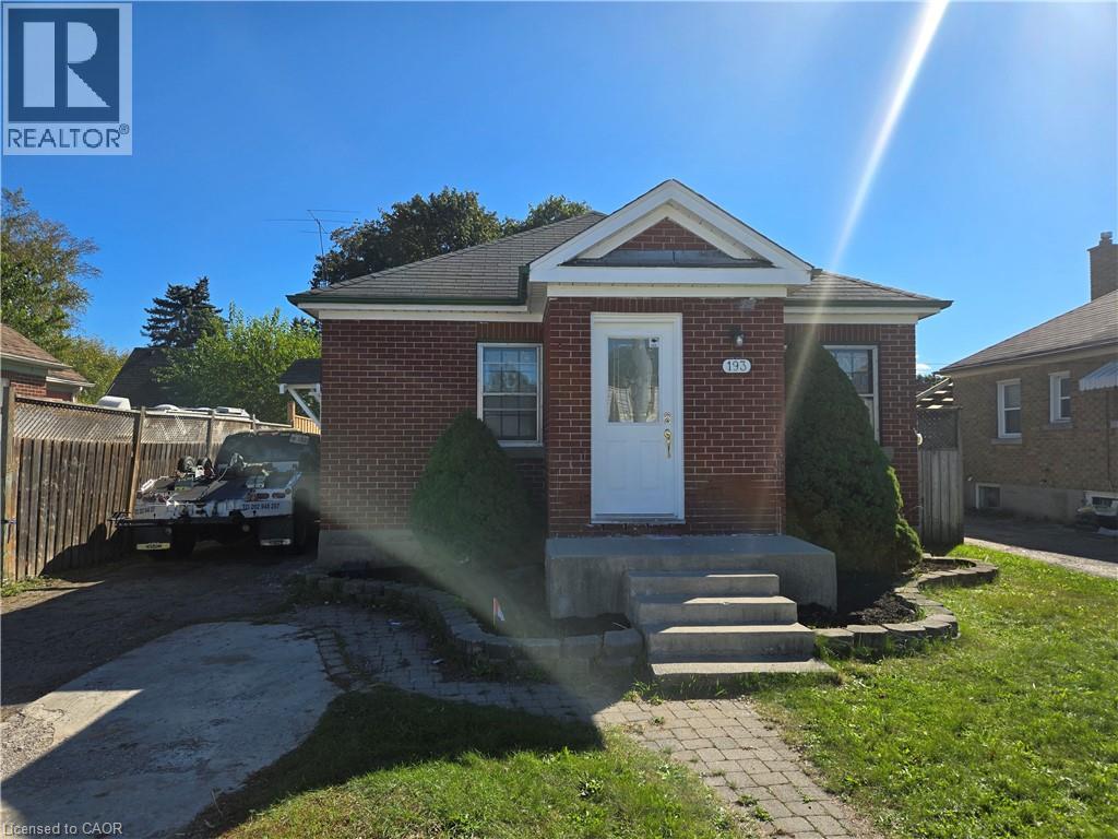 193 Ottawa St S, Kitchener, ON N2G 3T3