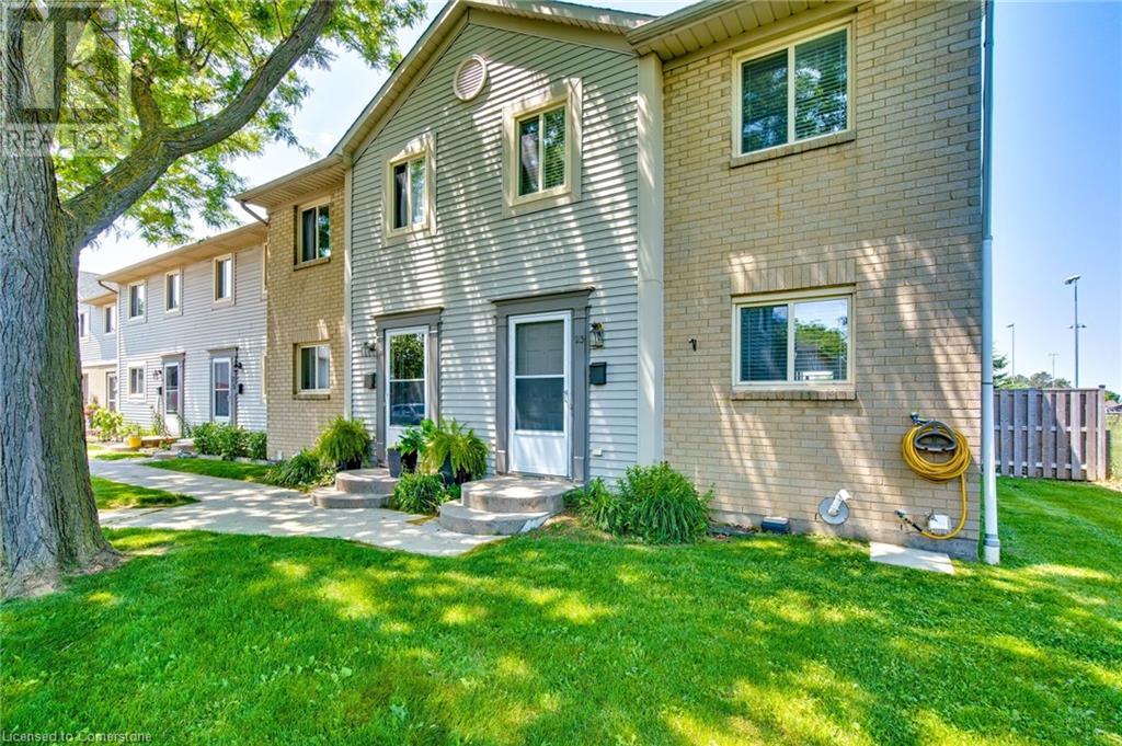 65 Dorchester Boulevard Unit 23, St. Catharines, ON L2M 7T4