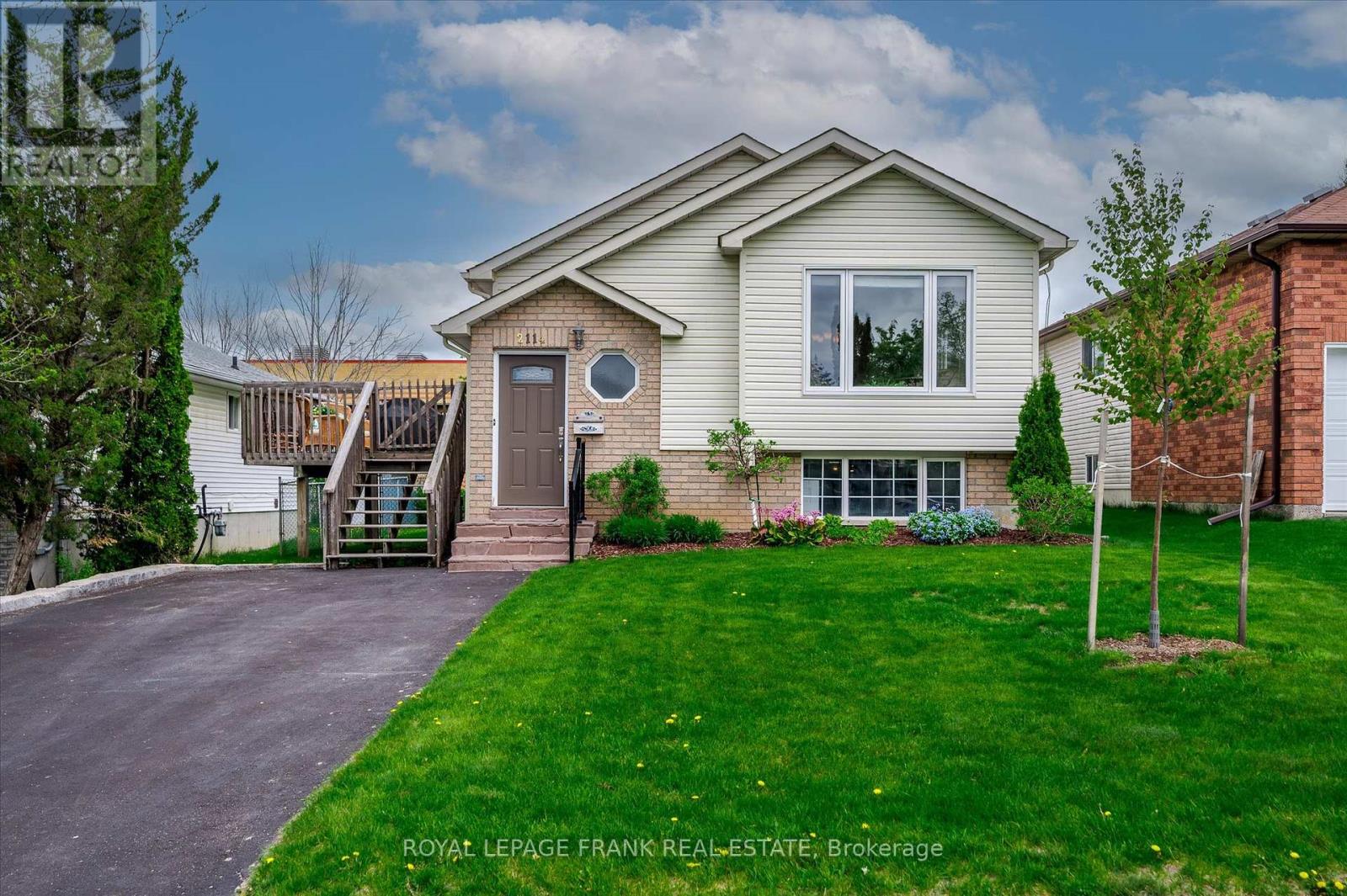 2114 Easthill Dr Ward 4 Dr, Peterborough, ON K9L 1Y8