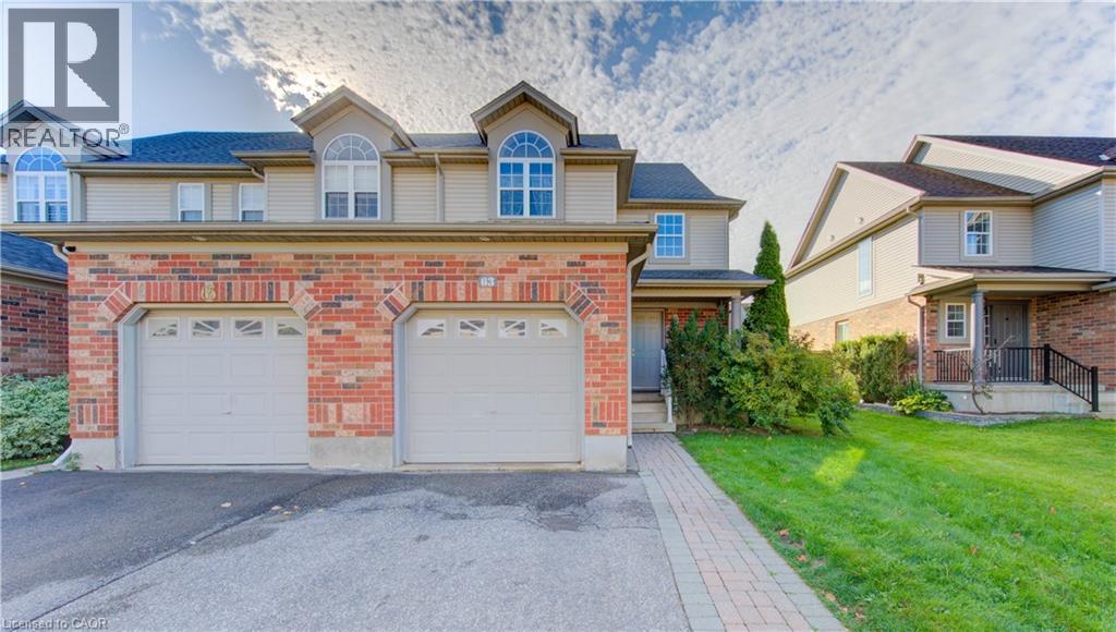 63 Swartz St, Kitchener, ON N2E 4A6