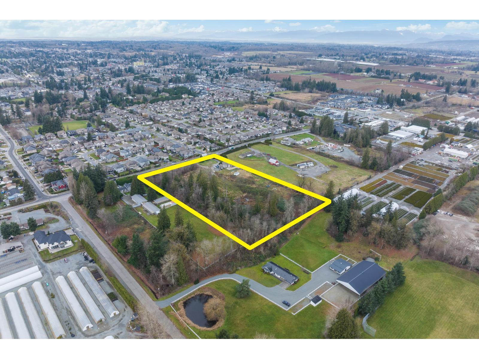 2790 Lefeuvre Rd, Abbotsford, BC V4X 1H5