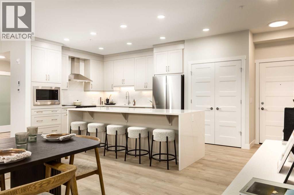 2117 81 Street Sw Unit 2113, Calgary, AB T3H 6H5
