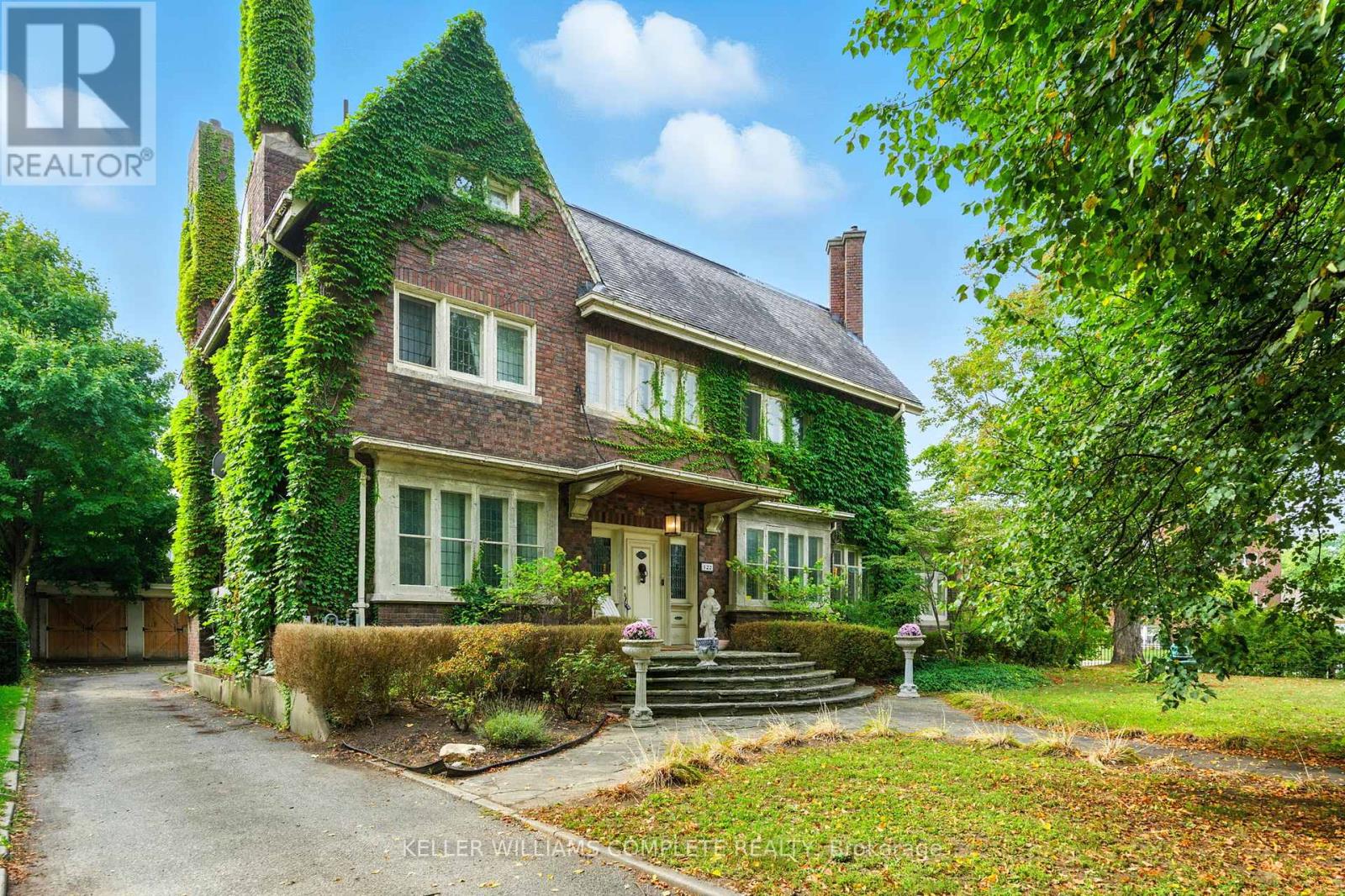122 Dufferin Ave, Brantford, ON N3T 4R1