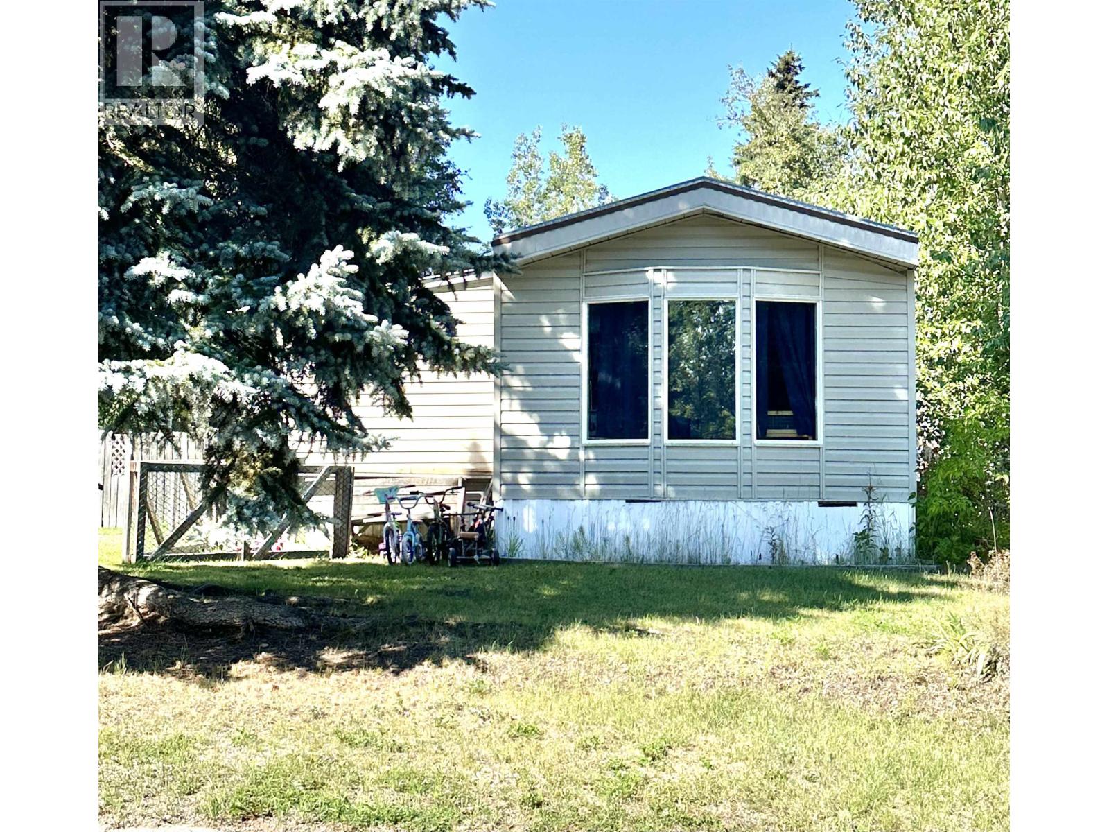 2020 E Kenworth Rd, Prince George, BC V2K 4L8