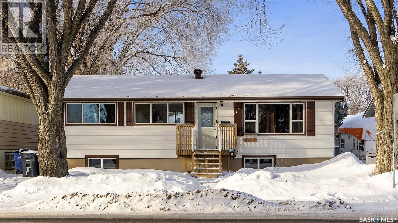 325 W Avenue N, Saskatoon, SK S7K 1N3