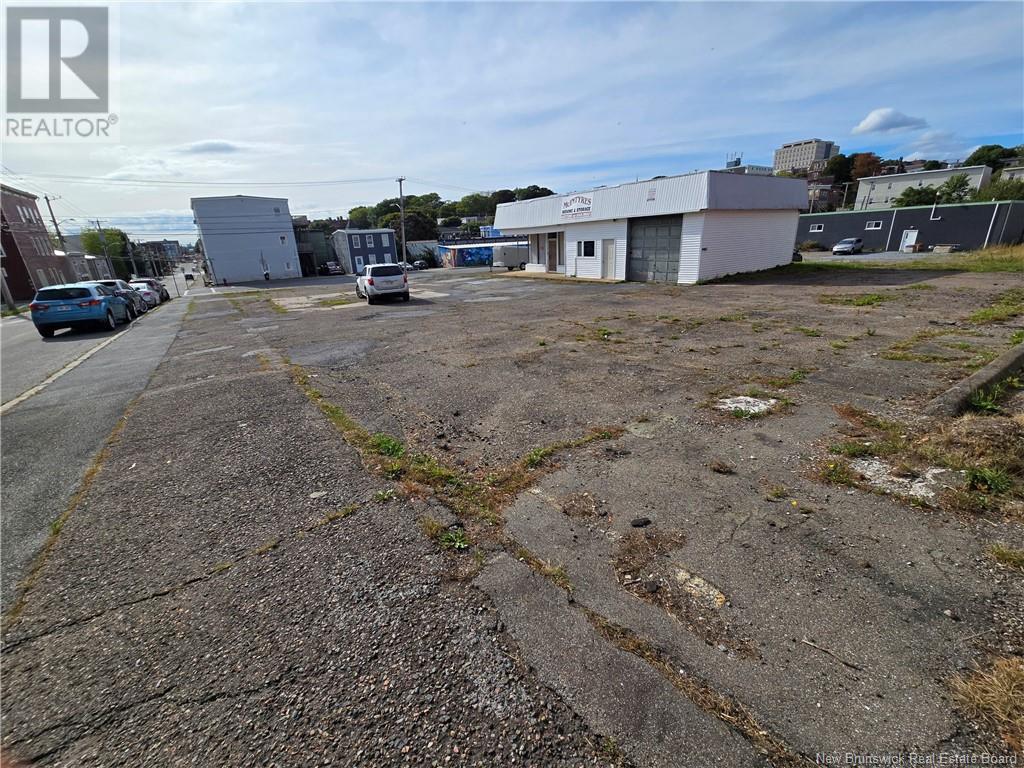 177 St James St, Saint John, NB E2L 1V3