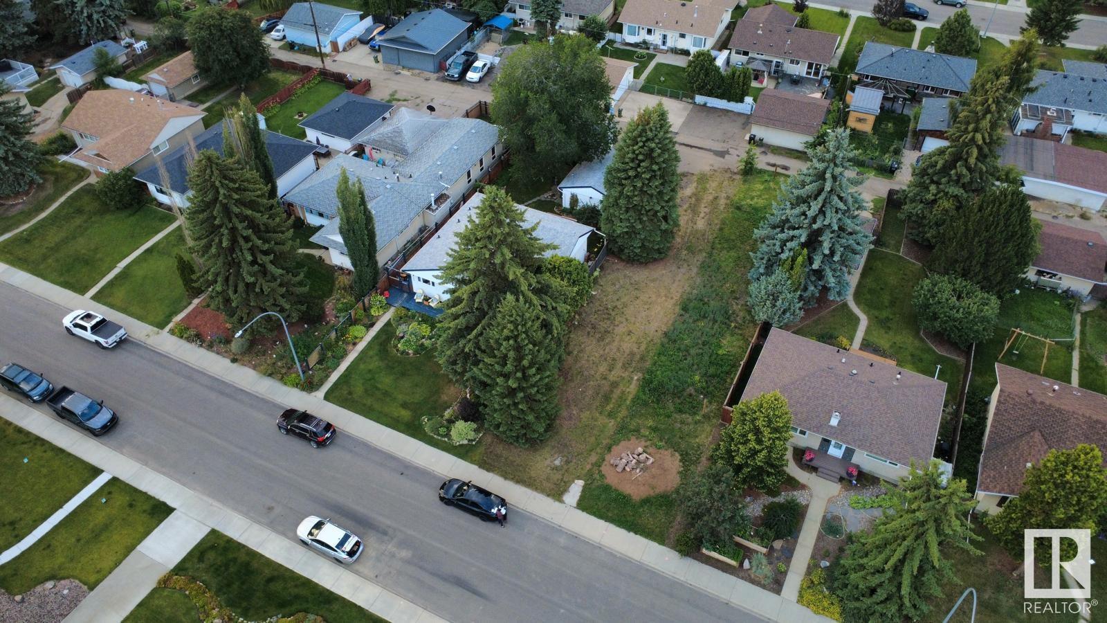 105 Av Nw Unit 5604, Edmonton, AB T6A 1A6