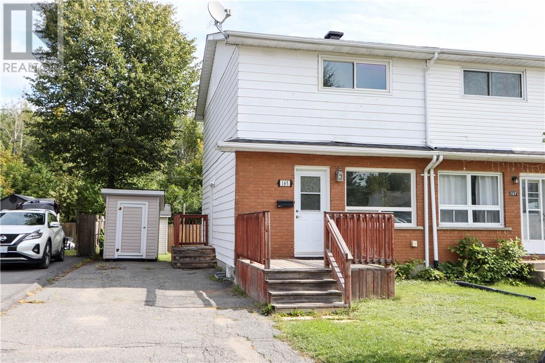 165 Shelley Dr, Sudbury, ON P3A 2S6