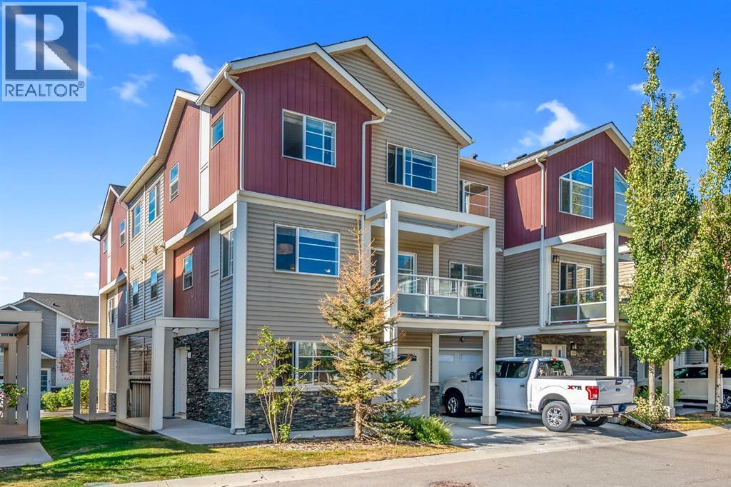 714 Redstone Vw NE, Calgary, AB T3N 0M9