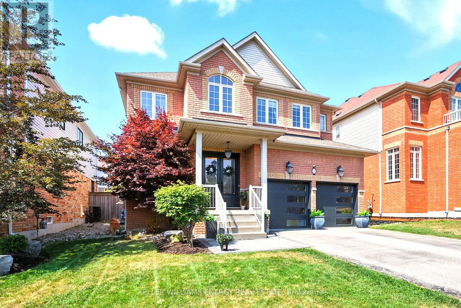26 Kersey Cres, Clarington, ON L1E 3J9