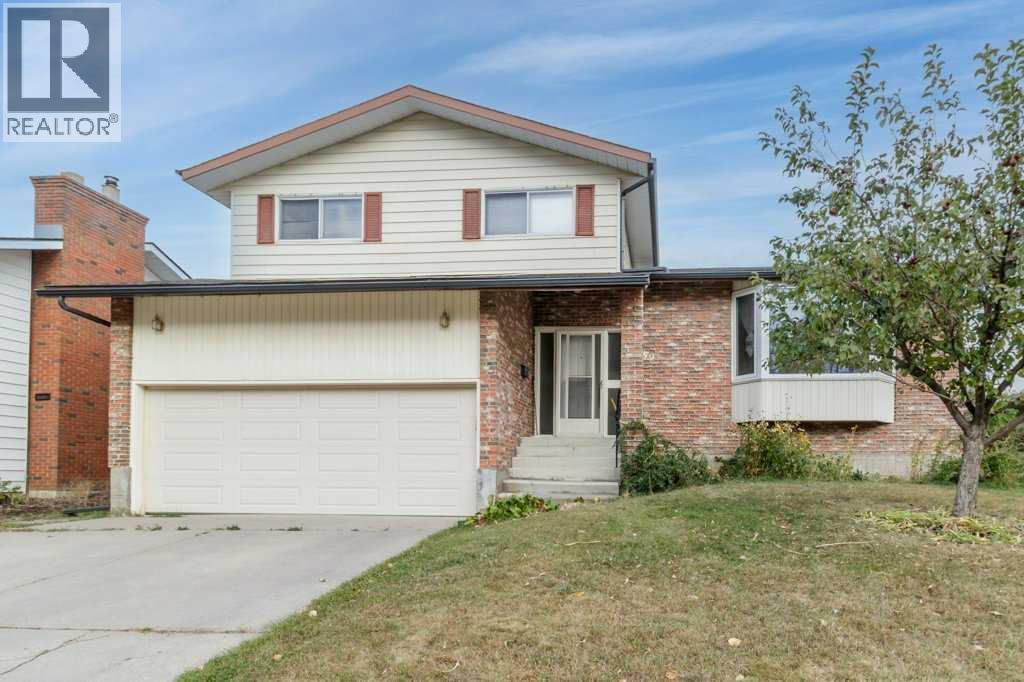 59 Nyman Cres, Red Deer, AB T4P 1Z5