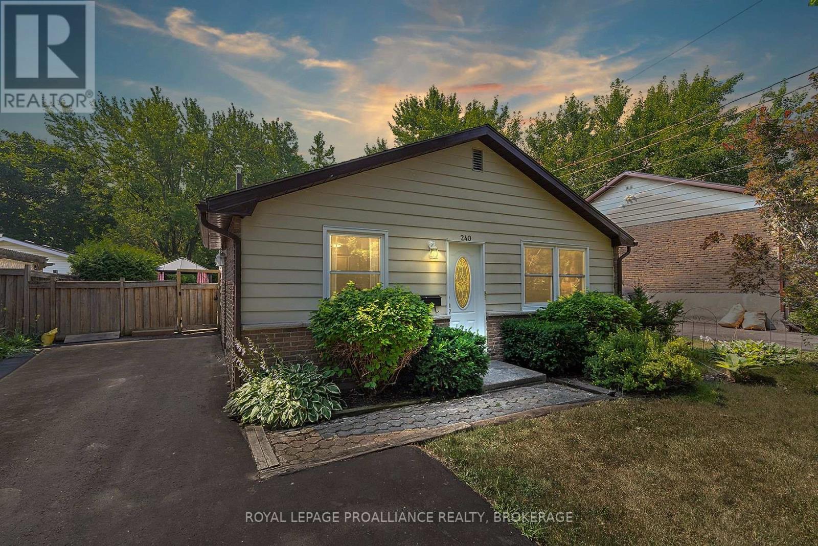 240 Church St, Greater Napanee Greater Napanee, ON K7R 1C7