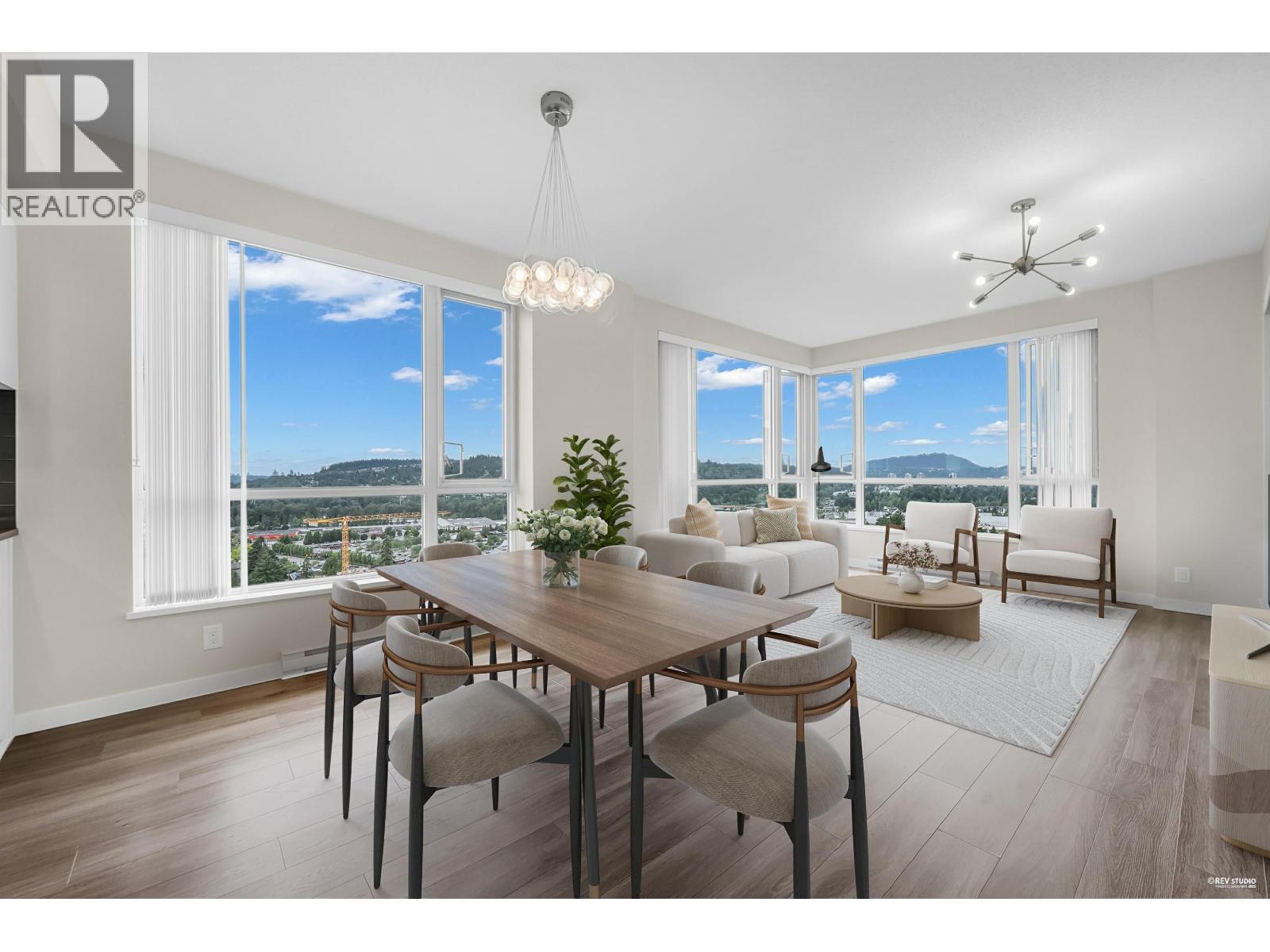 3096 Windsor Gate Unit 2404, Coquitlam, BC V3B 0P4