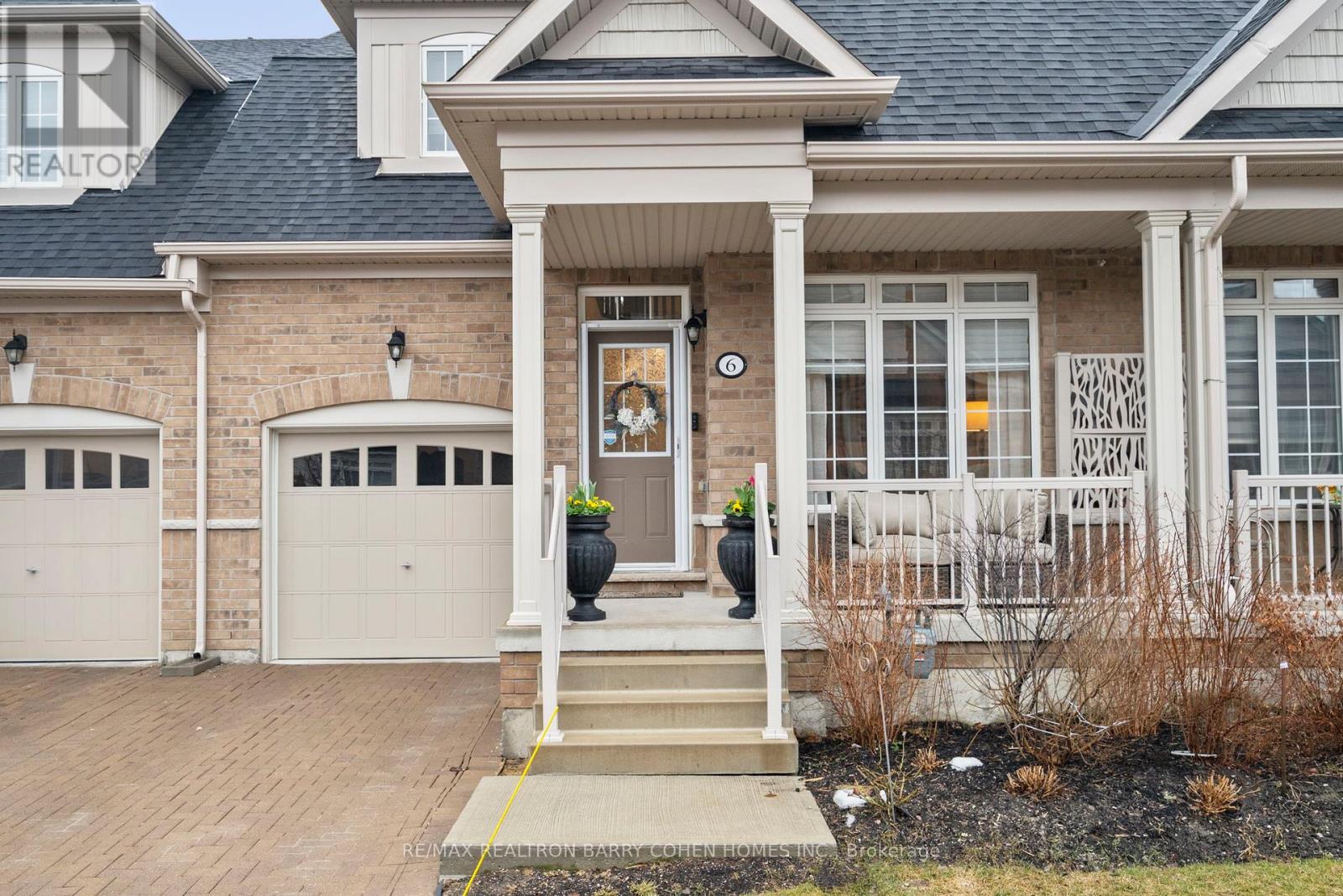 45 6 Amarillo Rd, Brampton, ON L6R 4A5