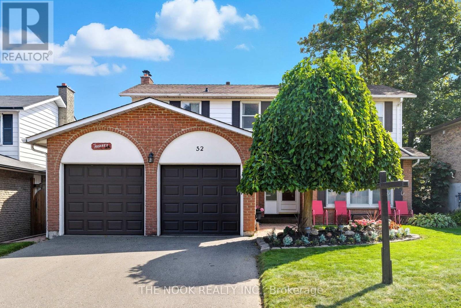 52 Rosalynne Ave, Clarington Bowmanville, ON L1C 3X8